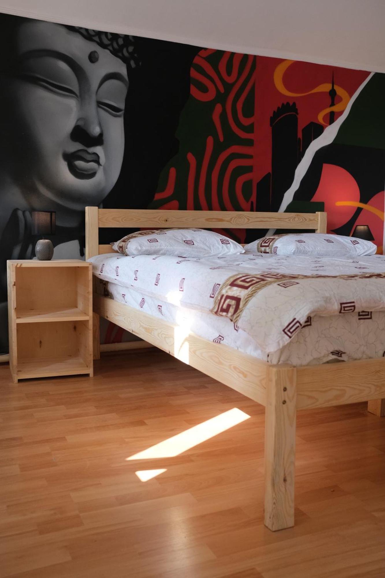 Wanderlust Hostel Riverside Almatı Dış mekan fotoğraf